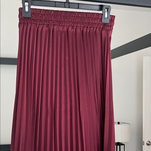 Francesca's Collections Rich Burgundy Midi Skirt